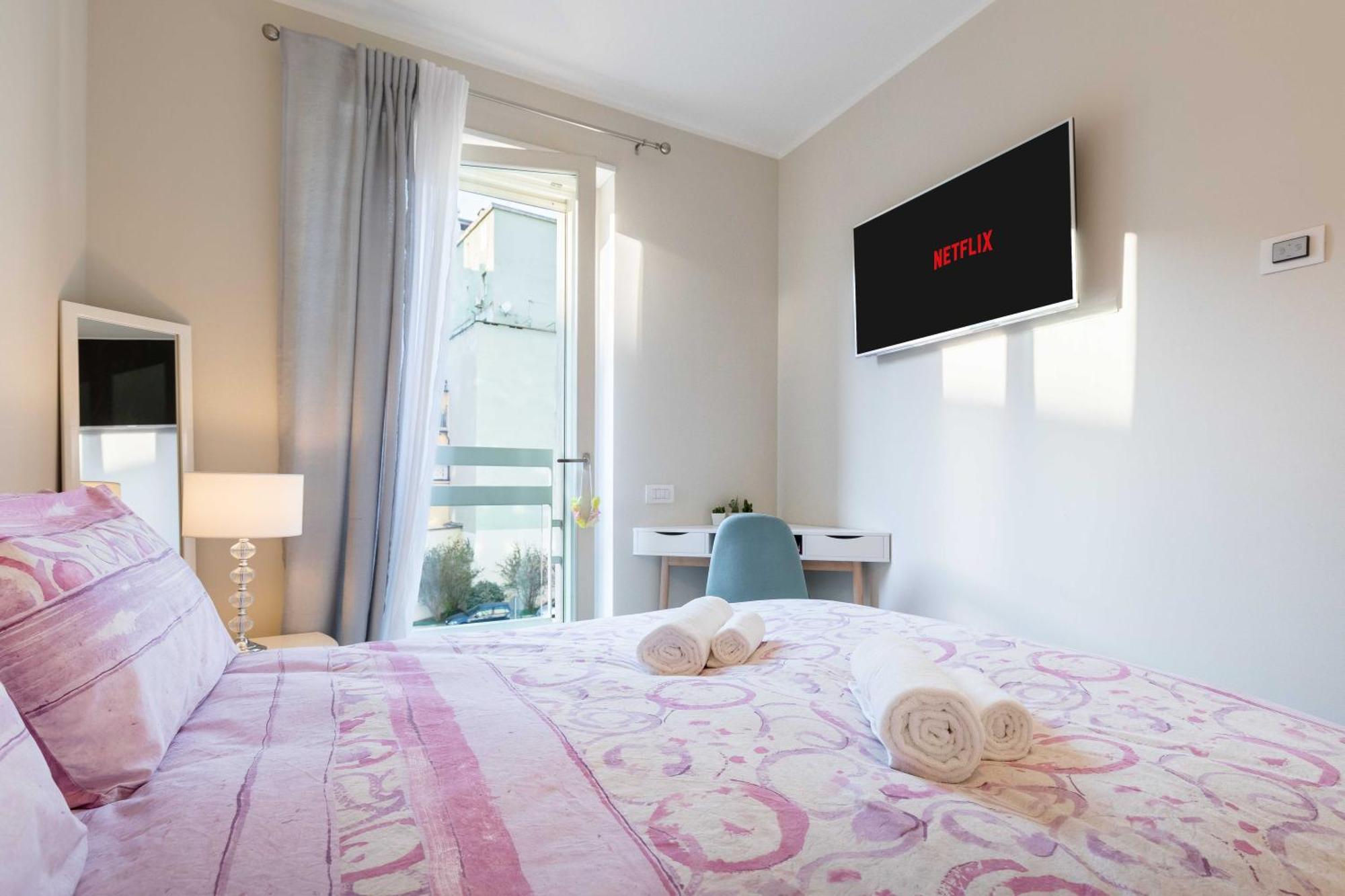 Luxury Apartment - Free Private - Parking Maestri Campionesi 16 Milánó Kültér fotó